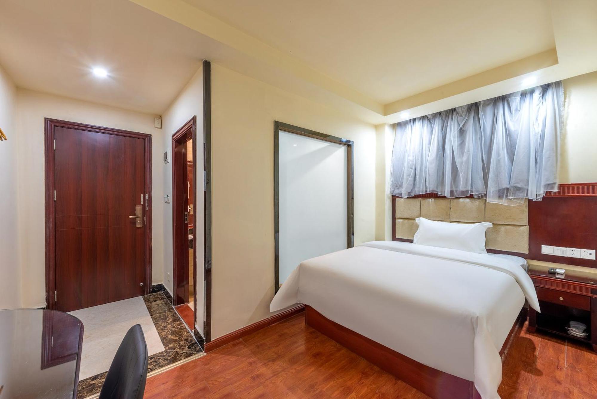 Huahang Hotel - Guangzhou Baiyun International Airport - Free Airport Shuttle Bus Luaran gambar